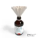 Colloimed Kolloidfilter 240 Natur - Anwendungsbeipiel mit Braunglasflasche.webp